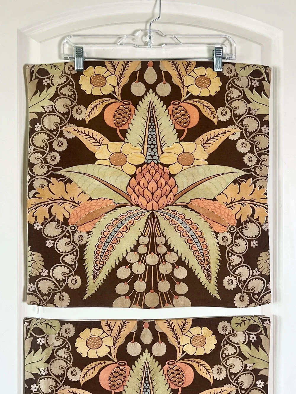 Pottery Barn Vintage 2013 Botanical Paisley Pillow Covers Linen Blend Set
